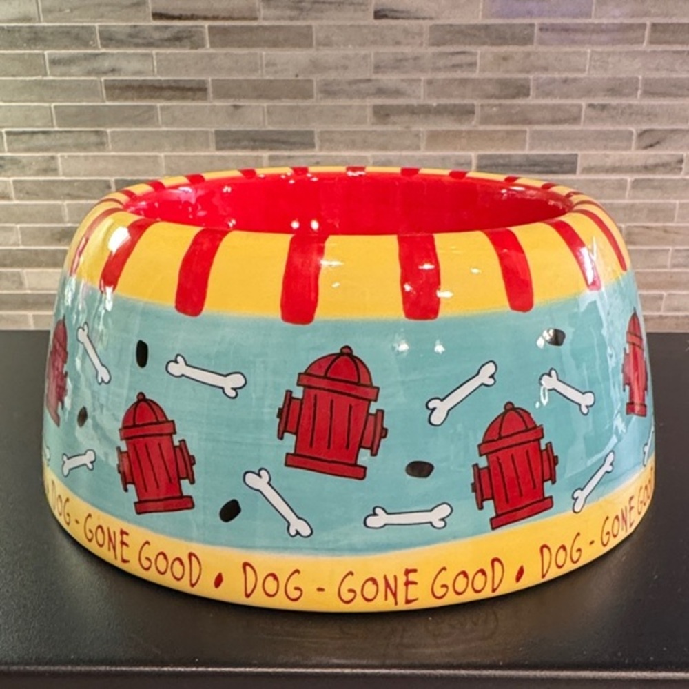 Ganz Dog - Gone Good Ceramic Fire Hydrant Striped DOG Dish/Bowl 8"